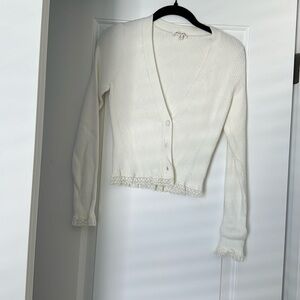 For love and lemons, white top